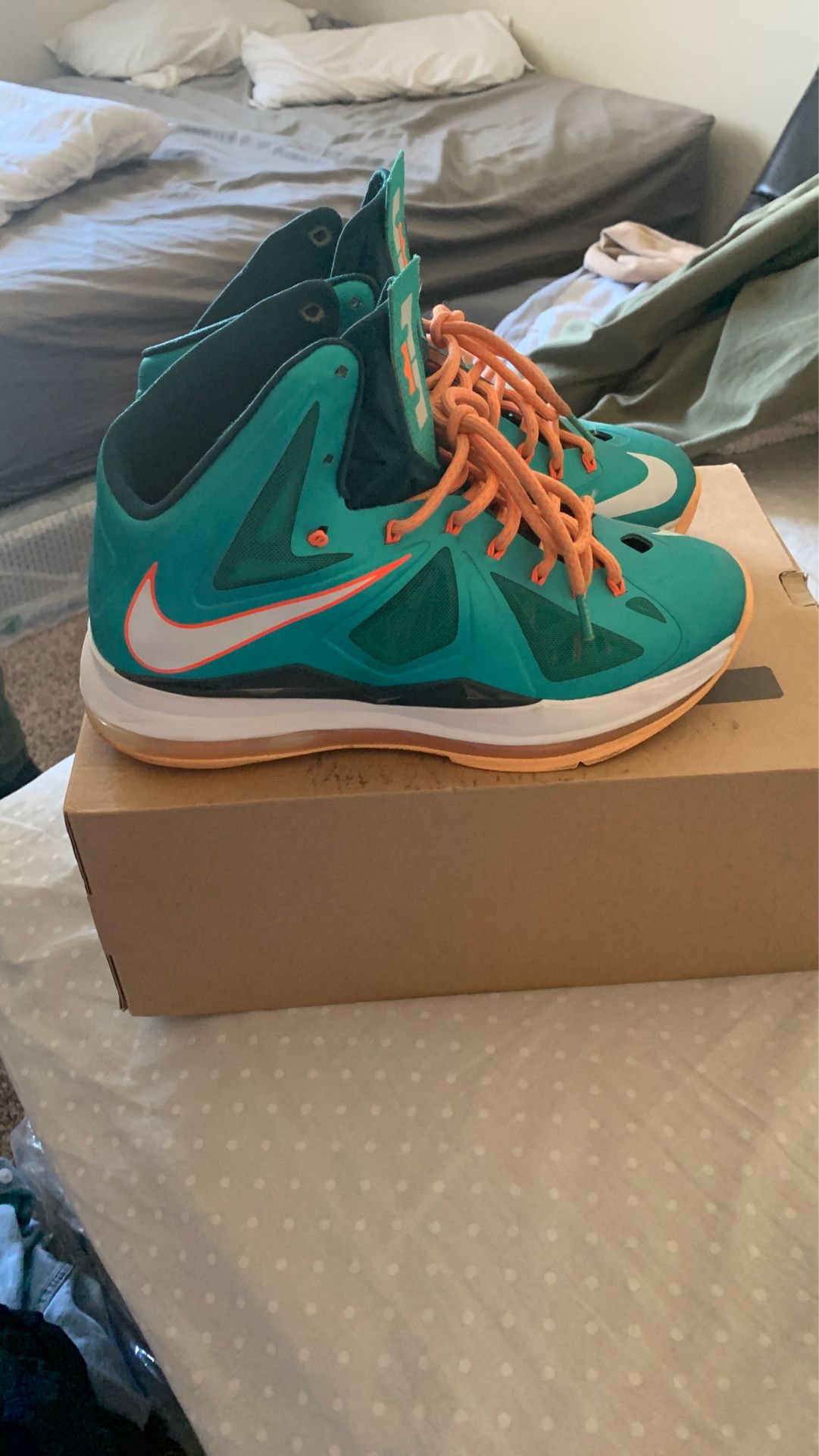 Miami Dolphins lebron 10 sz 8.5