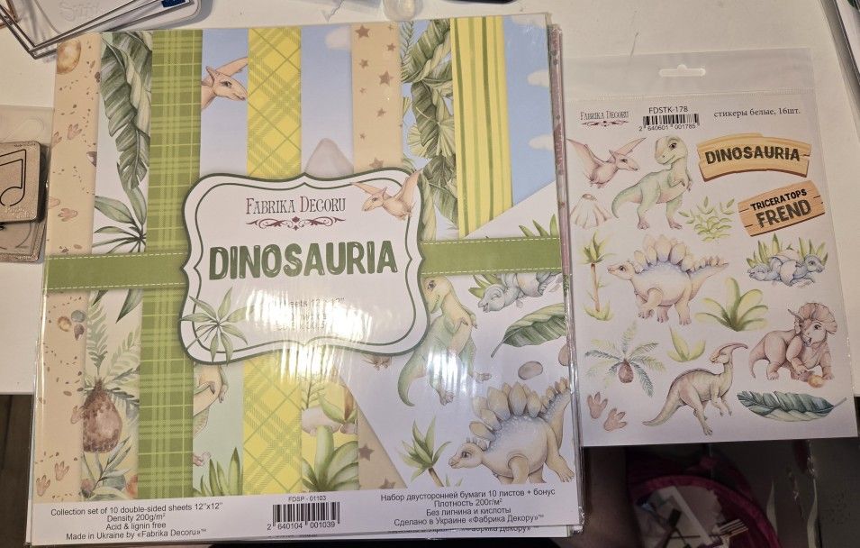 Fabrika Decoru scrapbooking kits