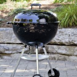 Weber 22 Inch Charcoal Kettle Grill 