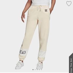 WOMEN'S ADIDAS ORIGINALS LOGO PLAY JOGGER PANTS
 Small
