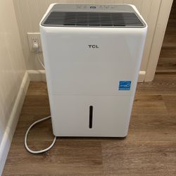 Tcl Dehumidifier