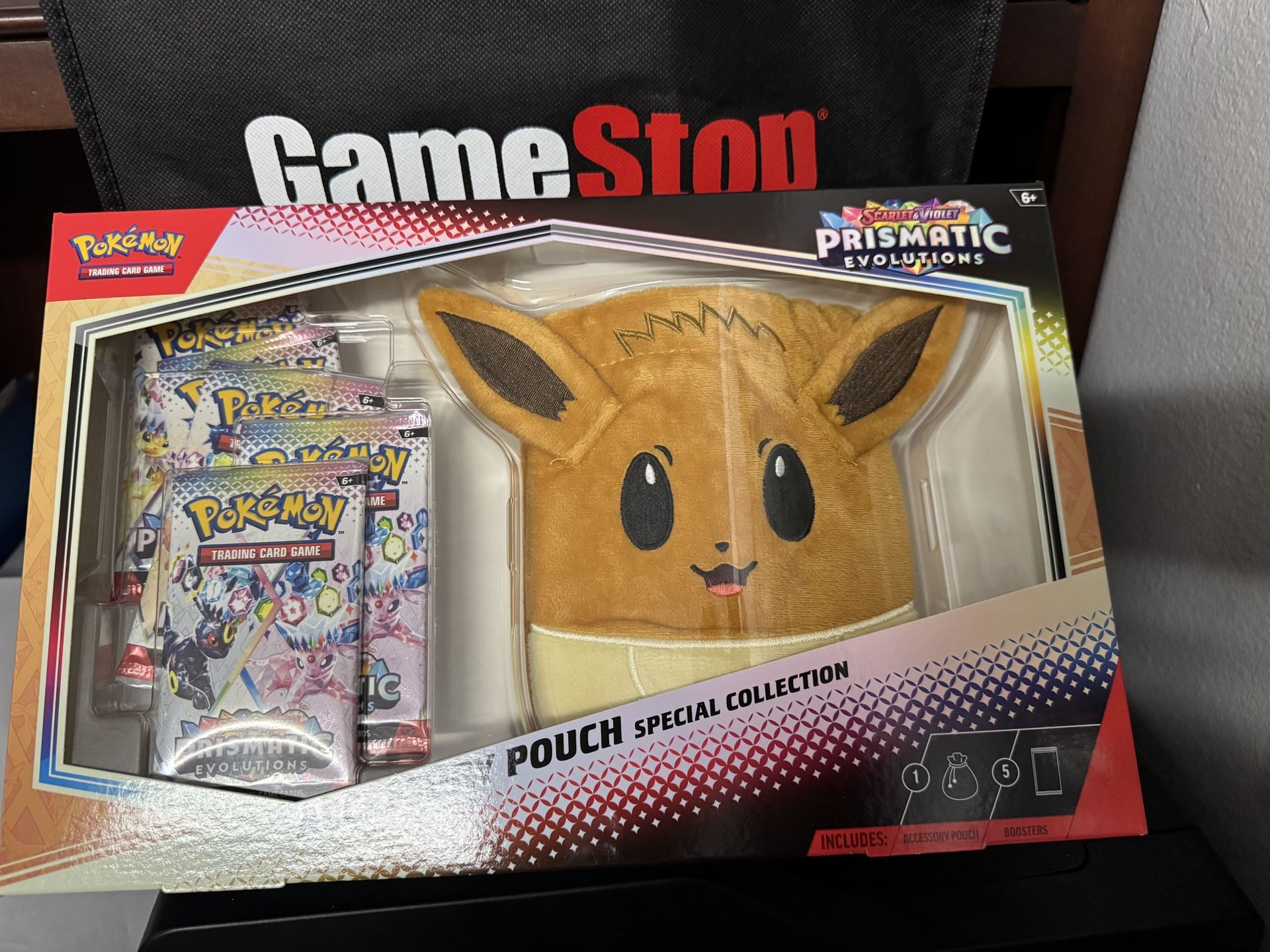 Pokémon accessory pouch 