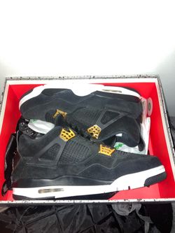 Air jordan 4 royalty