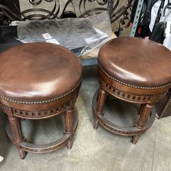 Chapmen Swivel Bar Stools