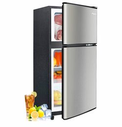 3.2 Cu. Ft. Mini Fridge – Perfect Condition!