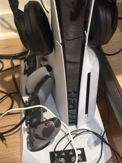 PS5 slim with two controllers