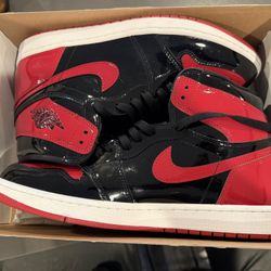 Air Jordan 1 (Bred ) 