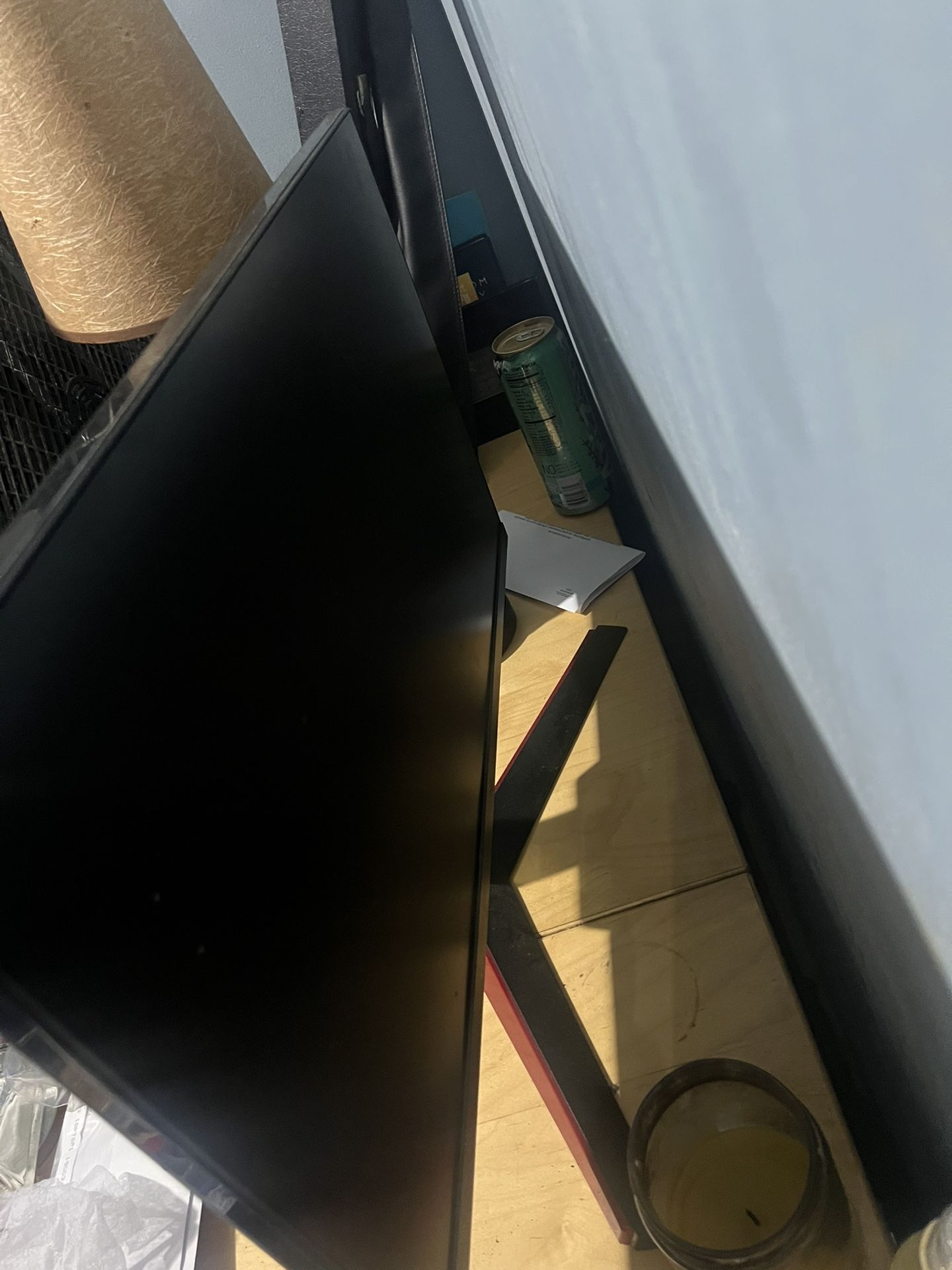 LG UltraGear QHD 27-Inch Gaming Monitor 27GL83A-B - IPS 1ms (GtG), with HDR 10 Compatibility, NVIDIA