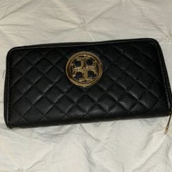 Cute Black Quilted Zip Around Wallet With Gold Hardware 