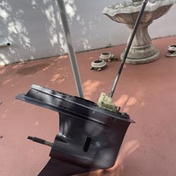 Lower Unit Yamaha 250  225 