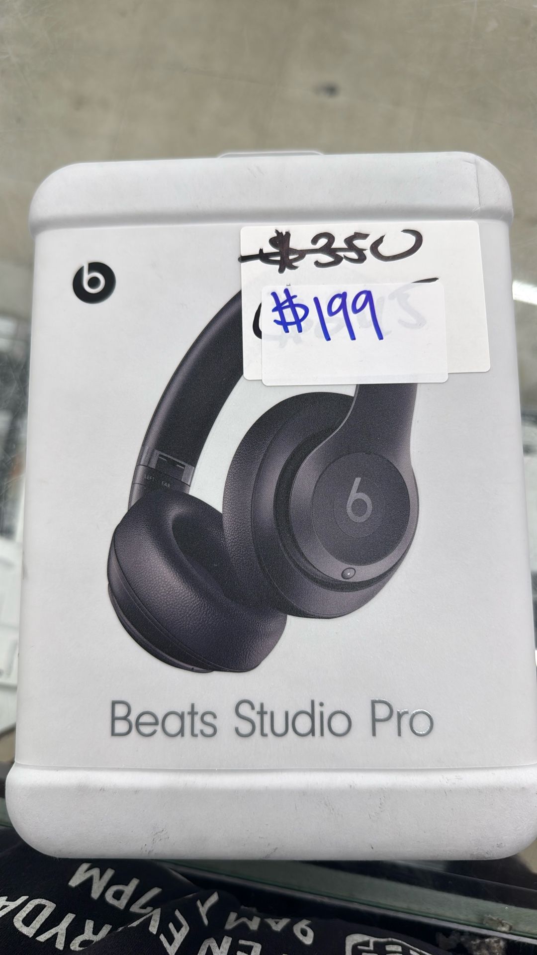 Beats Studio Pro