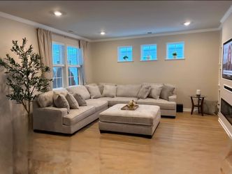 Sectional couche