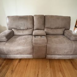 3 Piece Power Reclining Sectional