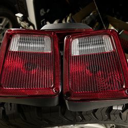 OEM Jeep JK 2018 Taillights