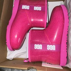 KIDS PINK UGG BOOTS-SZ 6