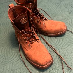 Ariat Boots Size 10.5 Like New 