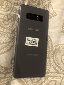 iPhone 8 and 2 notes 8