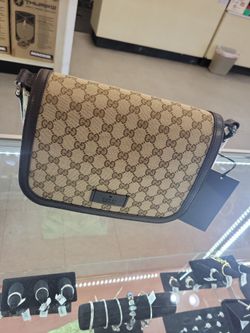 Gucci Messenger Flap