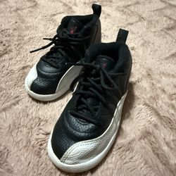 Toddler Jordan 12’s Size 9c