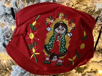 🙏🏻Virgin De Guadalupe🙏🏻 Embroidered Artesanal Face mask 😷