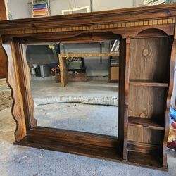 Dresser mirrow with shelves 