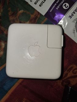 Apple MacBook Power Adapter Charger