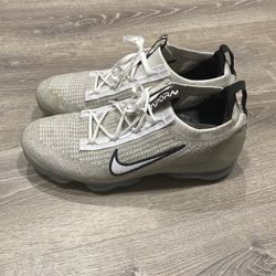 Nike Vapormax Monochrome