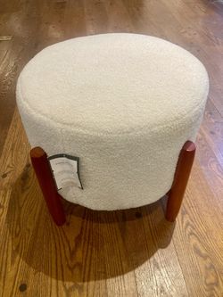 Thresholds Elroy Sherpa Ottoman