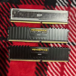 Vengeance (2x 16gb Sticks = 32) And An Extra 8gb