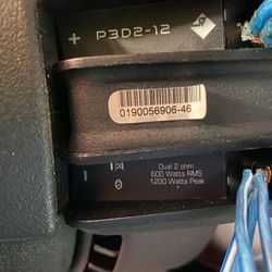 2 Rockford Fosgate12" Subs And 3,000 taramps Smart Amp 