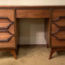 MCM Midcentury modern Desk