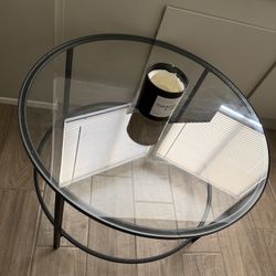 Modern Glass coffee table 