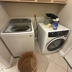 Samsung Washer And Dryer Both Only 400$