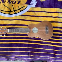Mitchell Ukulele