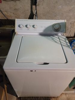 Washer And Dryer One Is Kenmore Other Is Whirlpool 