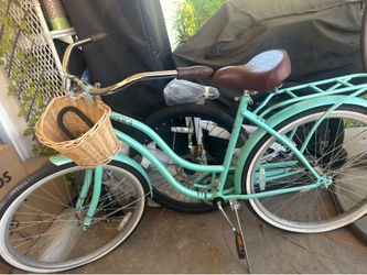 Schwinn used adult beach cruiser