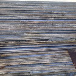 Quality Reclaimed cedar fence pickets (multiple sizes)