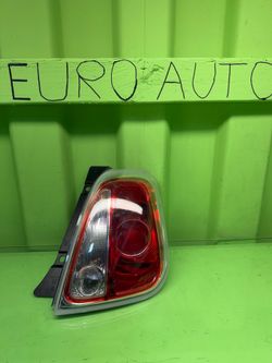 2012 2013 2014 2015 2016 2017 FIAT 500 Right Passenger Side Tail Light OEM  05182418AH