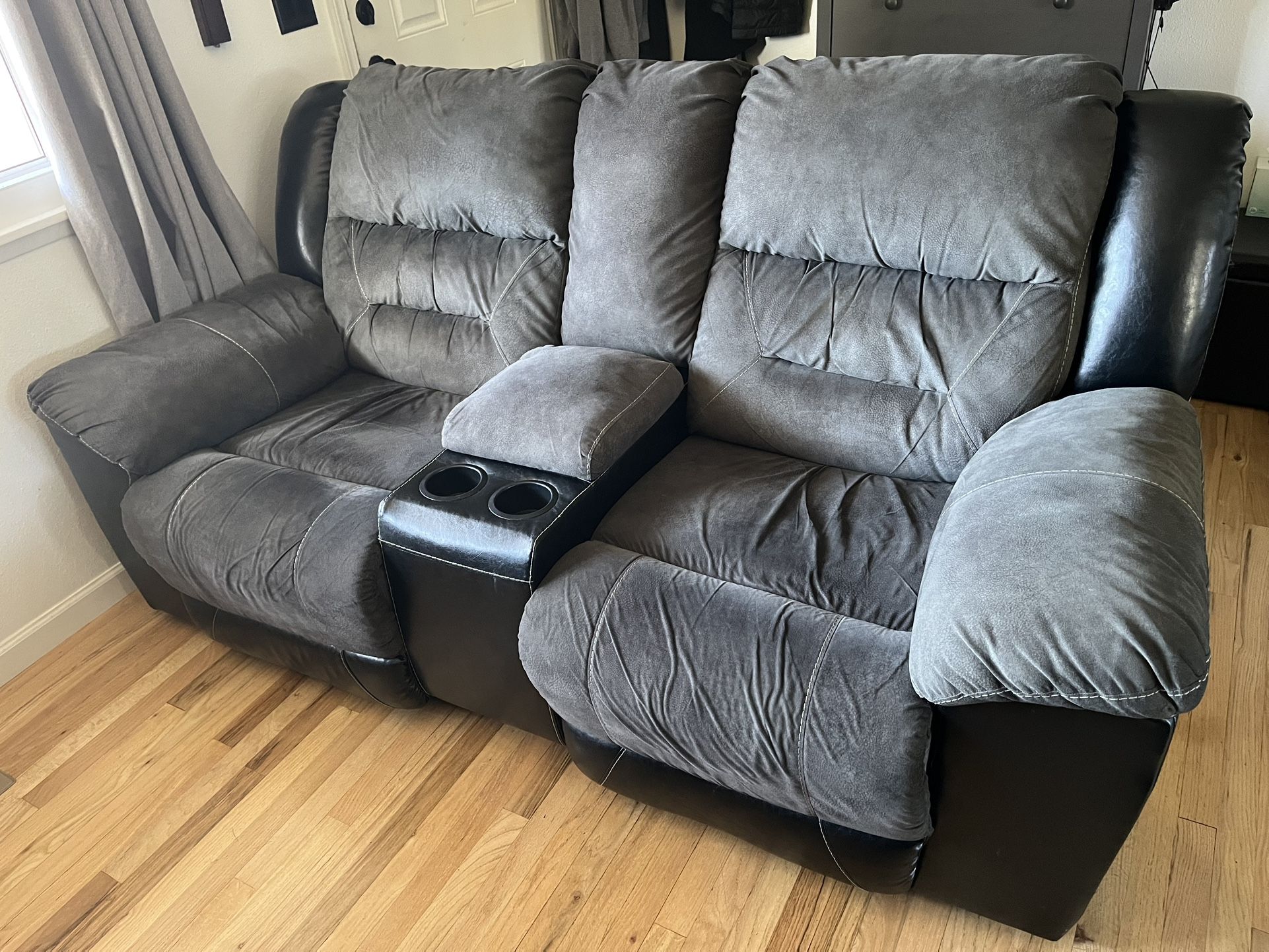 Recliner Sofa Set