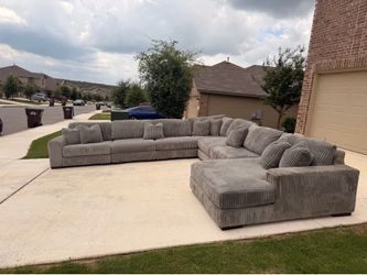 Ashley Sectional 7 pc Couch