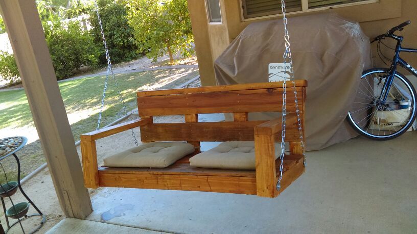 Porch swing