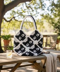 Kitty Bag White/Black