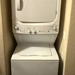 Stackable Washer And Dryer, Gas