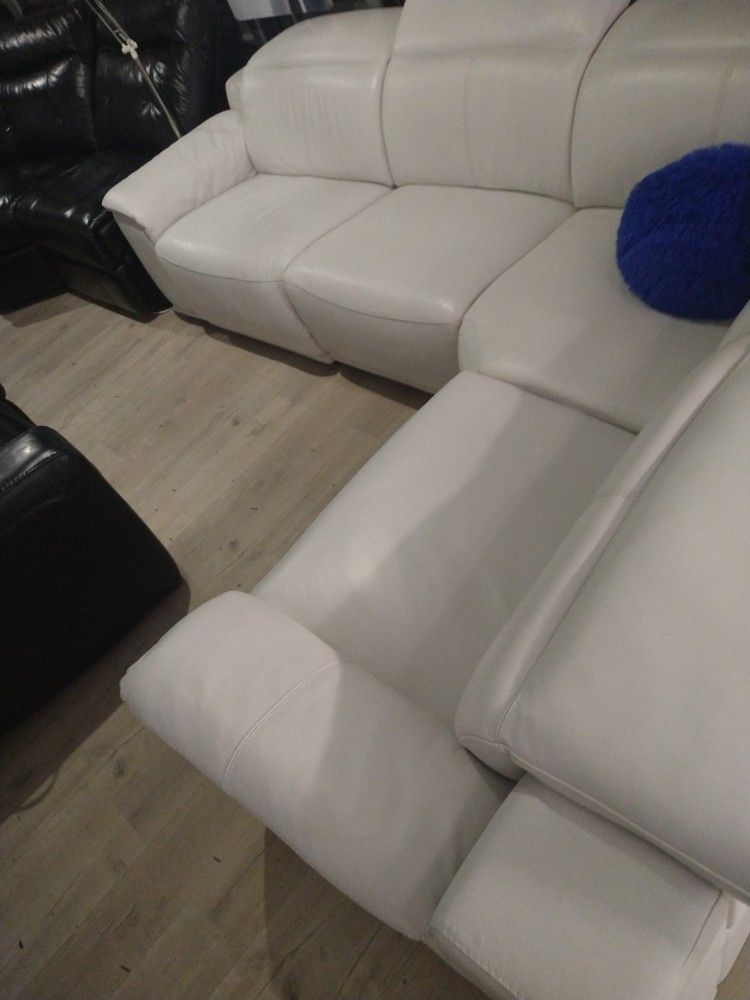 SECTIONAL GENUINE LEATHER RECLINER ELECTRIC WHITE COLOR.. DELIVERY SERVICE AVAILABLE β
π₯π
