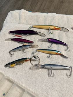 Fishing lures 8