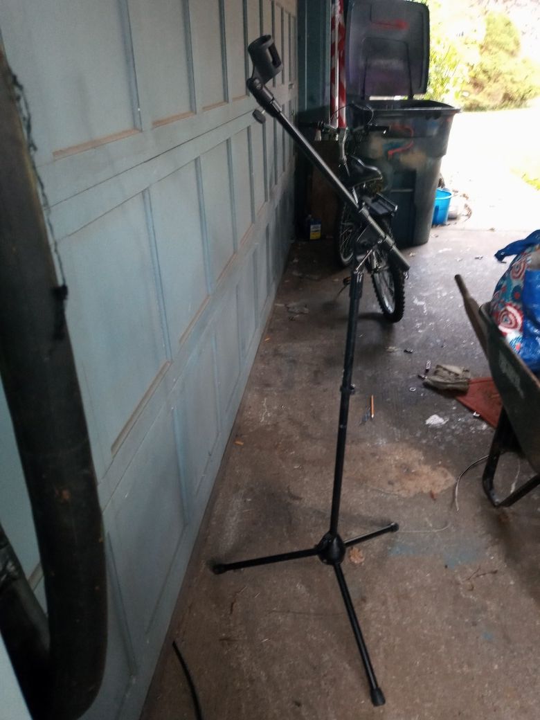 On Stage Stand Heavy Duty TeleBoom Mic Stand