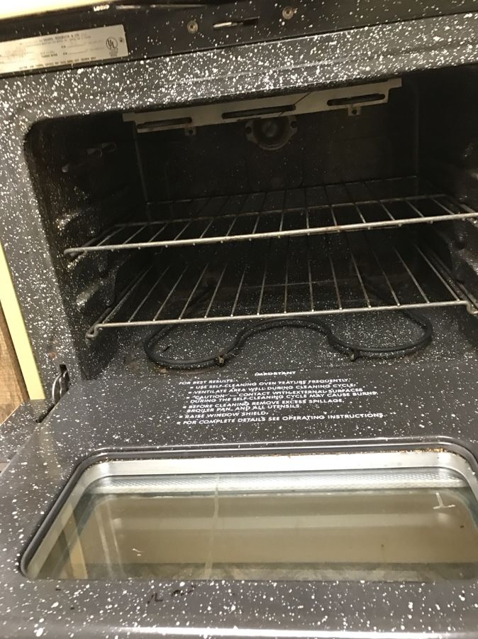 Vintage Kenmore Harvest Gold stove with hood for Sale in Port Richey