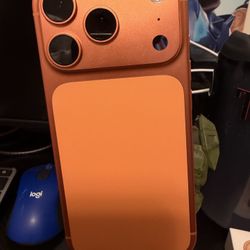 17 pro max 256gb only Att