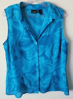 Sleeveless Button-Down Blouse