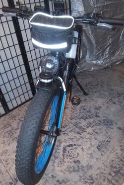 NEAR NEW 9spd Ebike and 21spd Mtn Bike COMBO